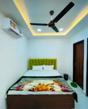 Adesh hotel